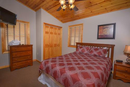 No Worries Five-bedroom Holiday Home