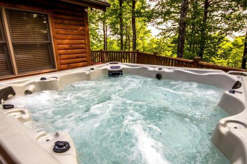Peak Of Perfection Five-bedroom Holiday Home
