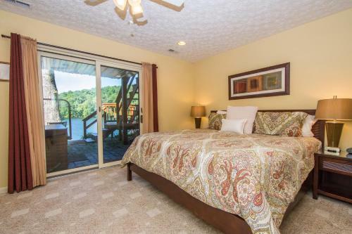 Hook, Wine & Sinker Two-bedroom Holiday Home