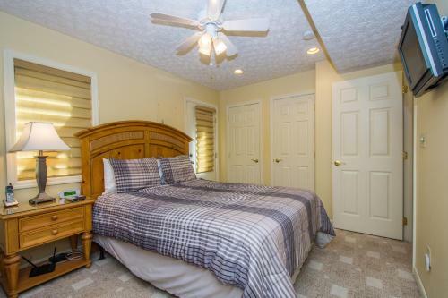 Hook, Wine & Sinker Two-bedroom Holiday Home