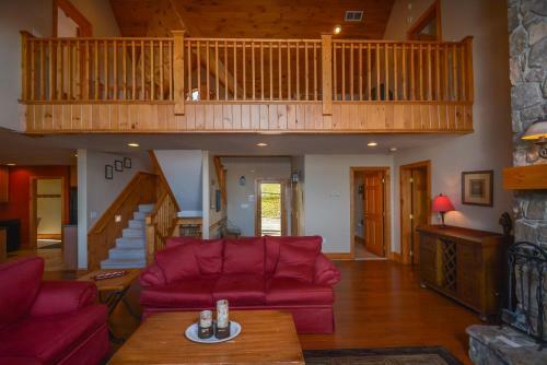 Irvana Six-bedroom Holiday Home