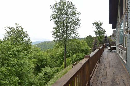 Irvana Six-bedroom Holiday Home