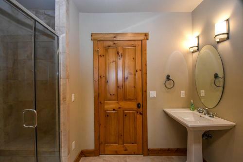 Winterfell Four-bedroom Holiday Home