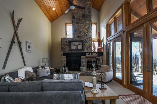 Winterfell Four-bedroom Holiday Home