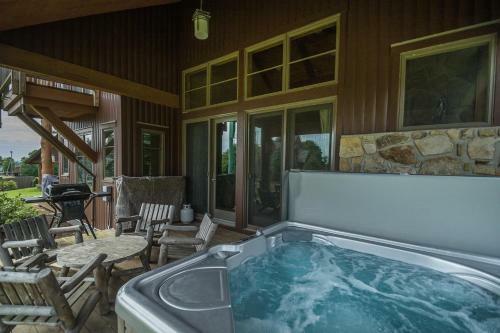 Tips Up Four-bedroom Holiday Home