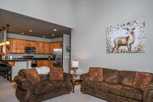Summit Lodge Four-bedroom Holiday Home
