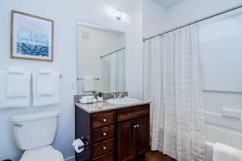 Apartamento Convenient 2-bdrm Apt Perfect Location