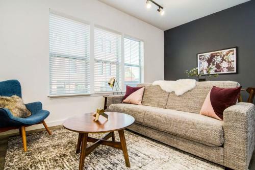Apartamento Convenient 2-bdrm Apt Perfect Location