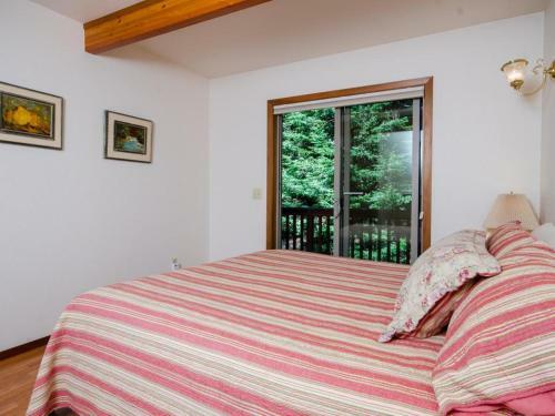 Redwood Rest