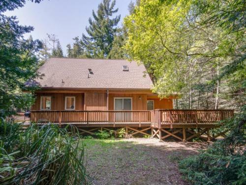 Redwood Rest
