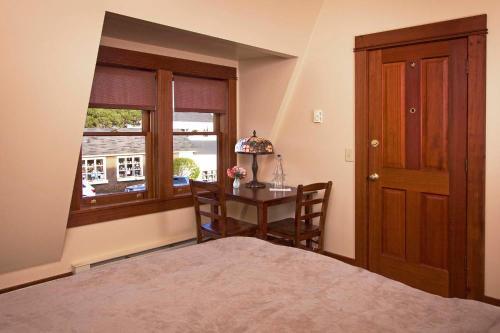 Bed & Breakfast Trillium Cafe & Inn