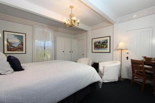 Seagull Inn Bed & Breakfast