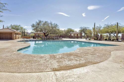 E Mesa House Sterling Dr