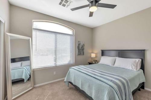 E Mesa House Sterling Dr