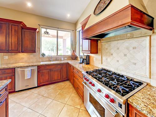 E Sandia Circle Home Home
