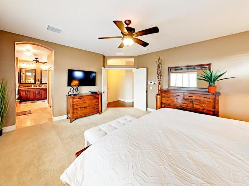 E Sandia Circle Home Home