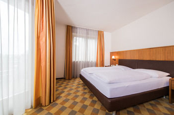 Hotel Tubris