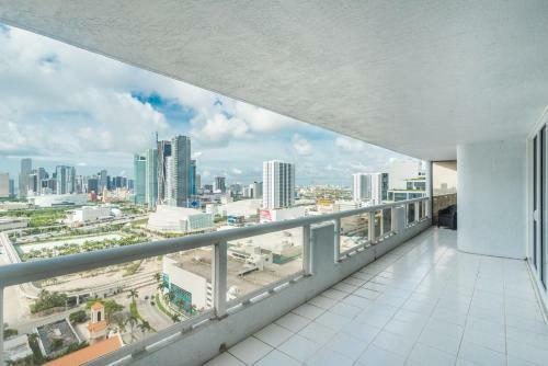 Apartamento Glamorous 3 Bedroom With A Balcony View