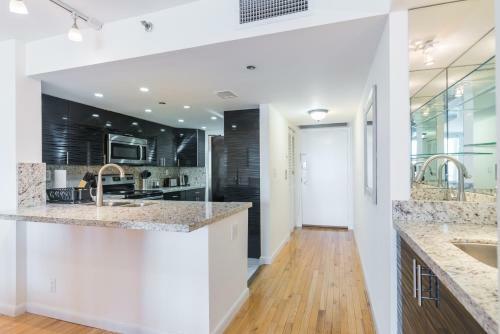 Apartamento Glamorous 3 Bedroom With A Balcony View