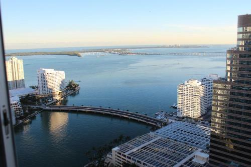 Apartamento Luxury 5-star Condo @39th Floor In Icon Brickell 2b/2b
