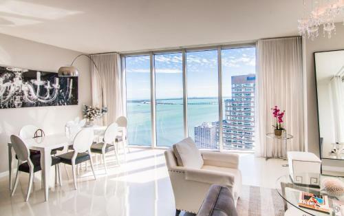 Apartamento Luxury 5-star Condo @39th Floor In Icon Brickell 2b/2b