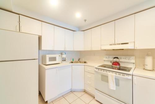 Castle Beach: Treasure Condo