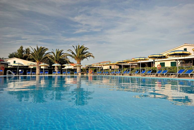 Hotel La Cecinella