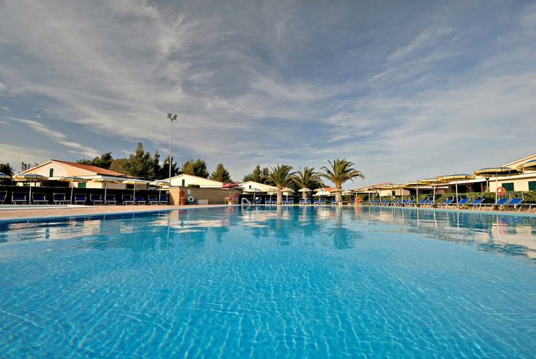 Hotel La Cecinella