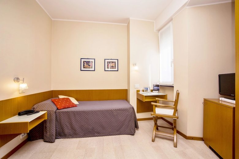 Hotel Tirreno
