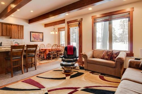 Shiner Creek Golf Course Condo