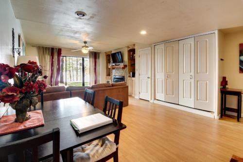 Timberlake Lakefront Studio