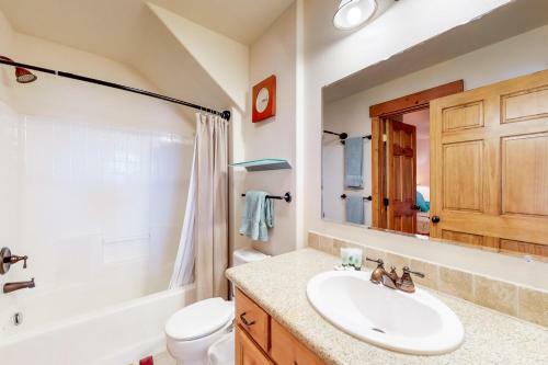 Aspen Village 51