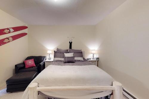 Aspen Village 27