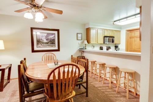 Aspen Village Golf Course Condo - Fairways 71