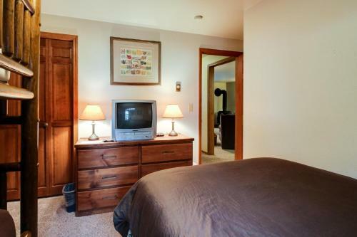 Aspen Village Golf Course Condo - Fairways 71