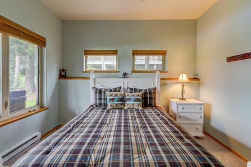 Cedar Lane Golf Course Home