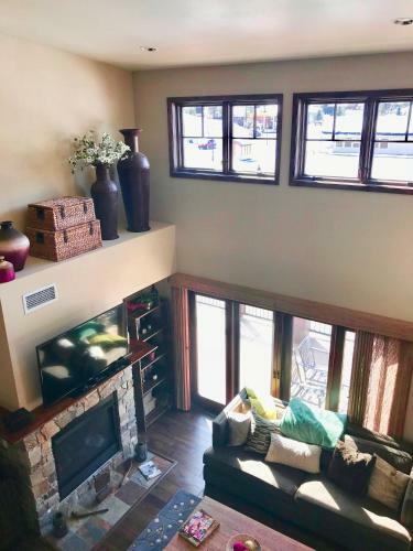 Apartamento Alpine Village Suite 212
