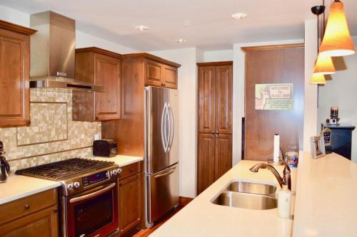 Apartamento Alpine Village Suite 203
