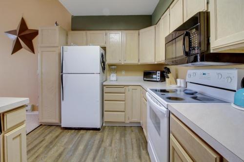 Aspen Village #103