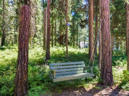 Awesome Payette Lake Cabin