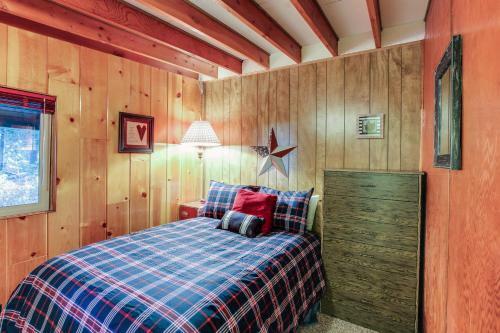 Awesome Payette Lake Cabin