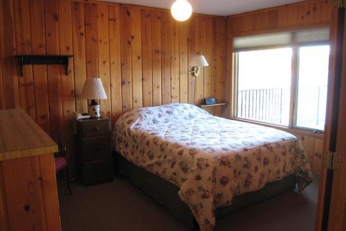Crispin Home