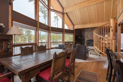 Bear Creek Lodge Mccall