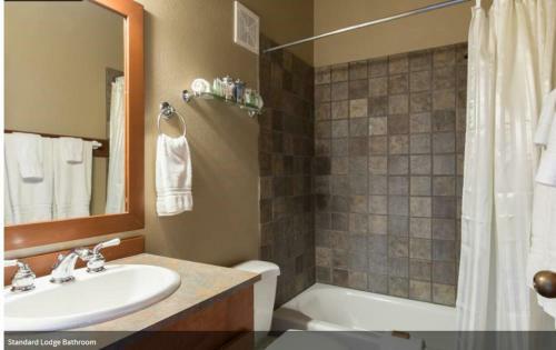 Bear Creek Lodge Mccall