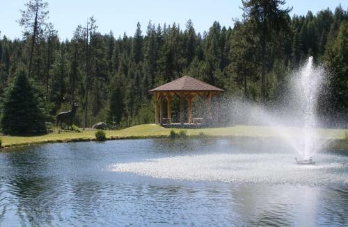 Bear Creek Lodge Mccall