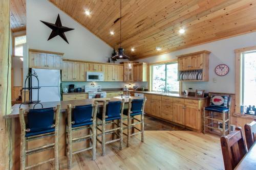 White Bark Cabin