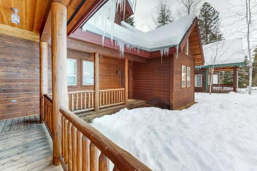 Majestic Mountain Lodge