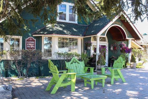 Bitterroot Hideaway