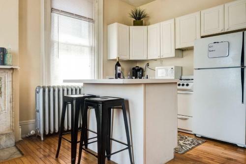 One Bedroom Apartment With Patio