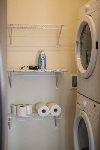 One Bedroom Apartment With Parking